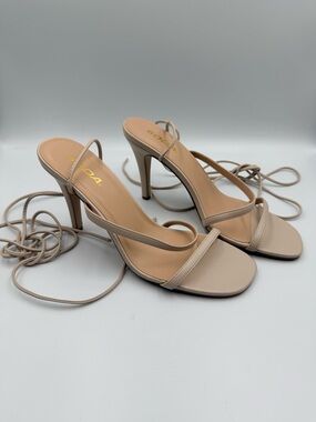 Soda Nude Strappy Lace Up Stiletto Heels Size 9.5 Square Toe Leg Wrap Heels
